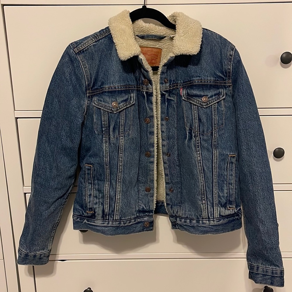 Levi’s fleece lined Jean jacket